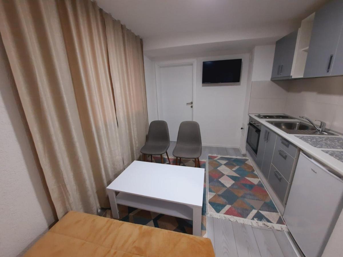 Apartman-Stan Na Dan -Stolac Apartment ภายนอก รูปภาพ